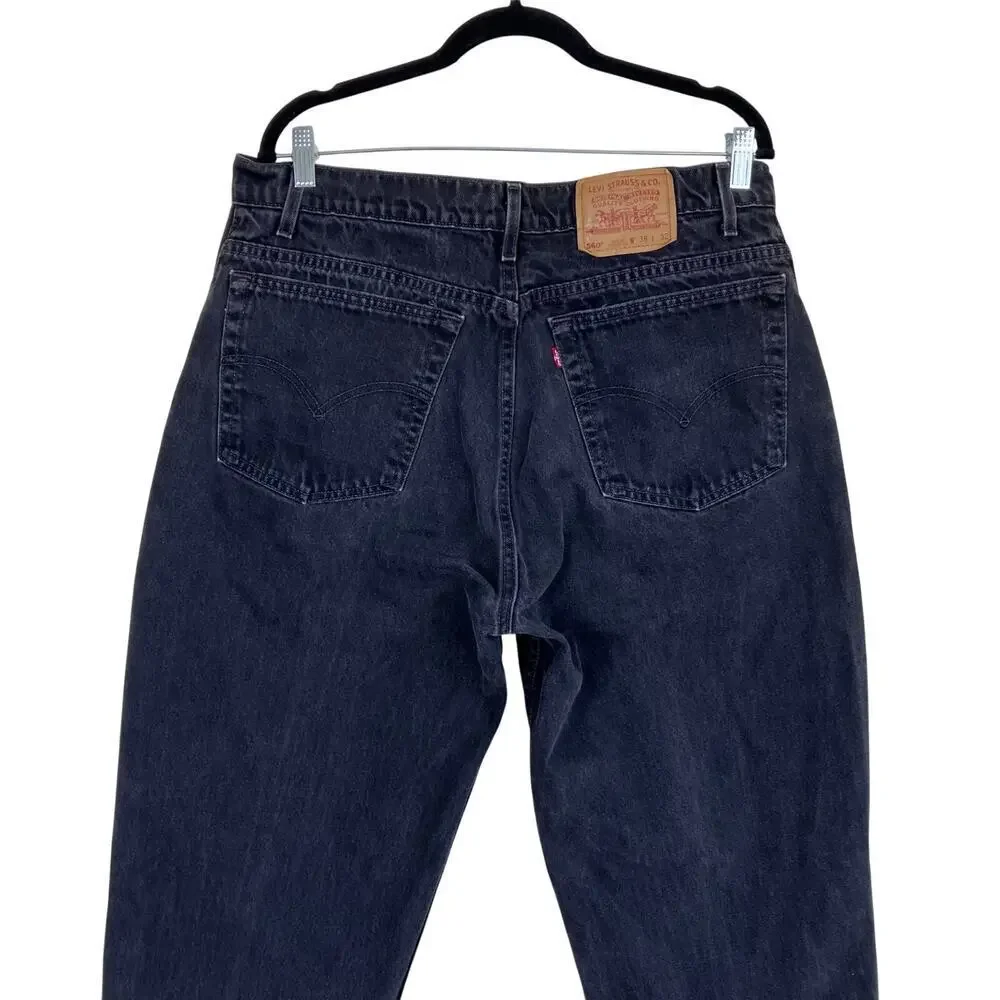 Vintage Levi’s 560 Jeans Mens 38x32 Loose Fit Tapered Leg Made USA Y2K 90s